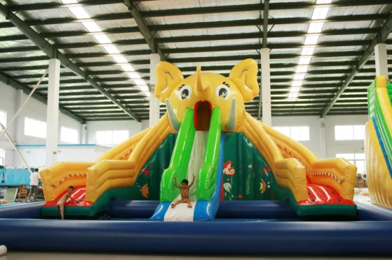 Piscina inflable con tobogán acuático para juego de parque acuático